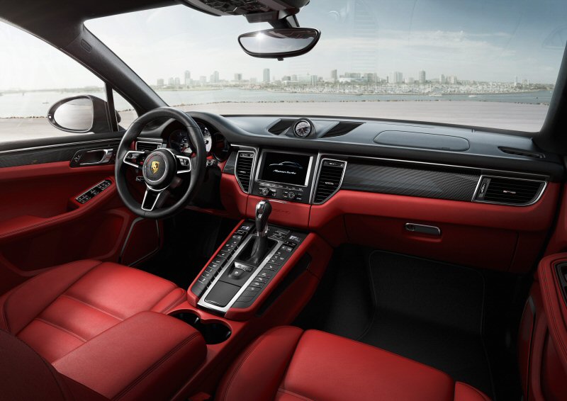 2014 Porsche Macan Turbo interior.