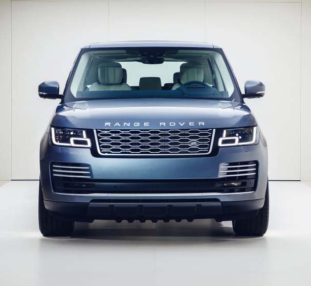 Range Rover P400e plug-in hybrid electric vehicle (PHEV).