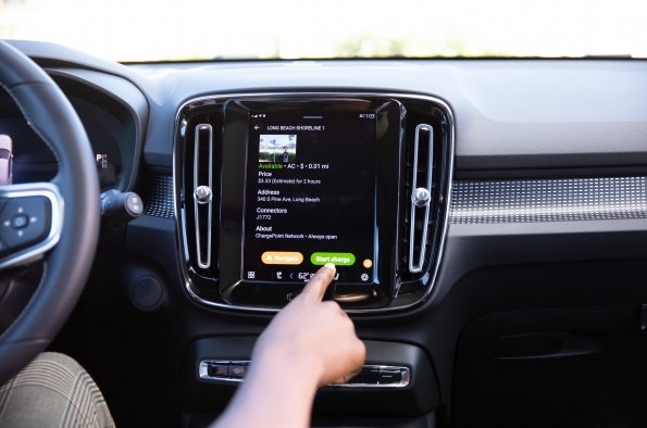 Volvo's In-car app provides seamless charging in Volvo electric and plug-in hybrid cars with Google Android Automotive OS.